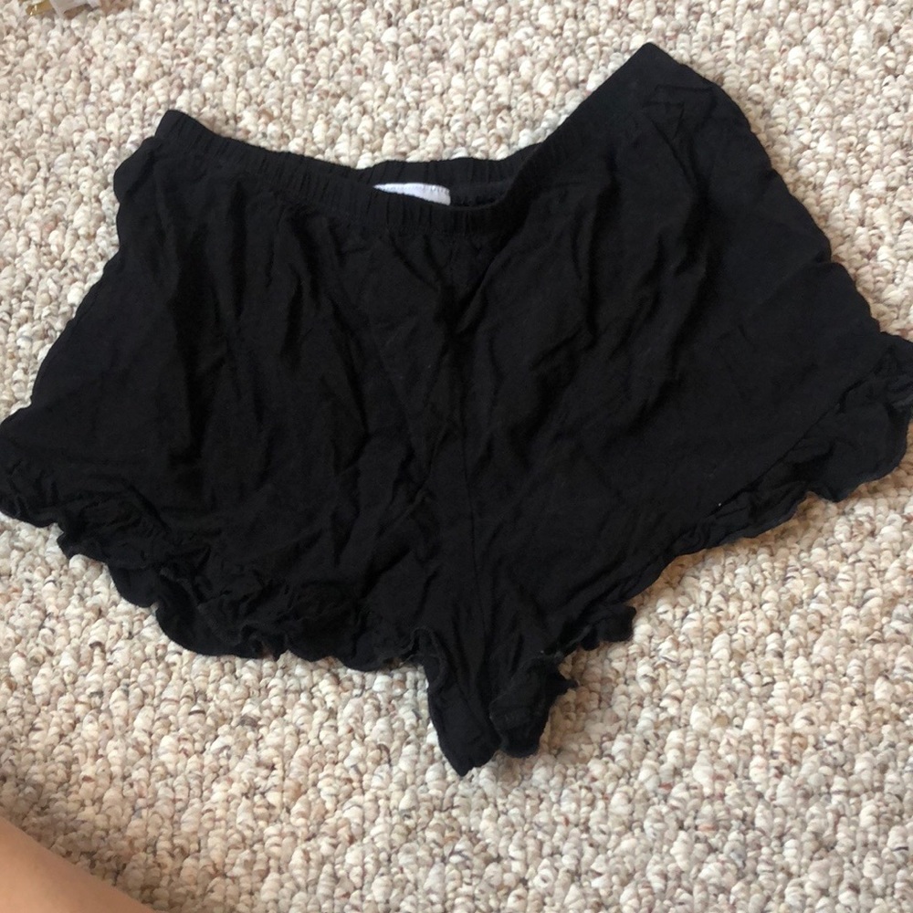 Flowy ruffle shorts!